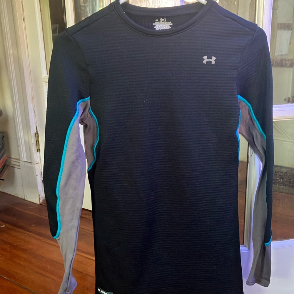 Under Armour BaseMap gridded fleece base layer